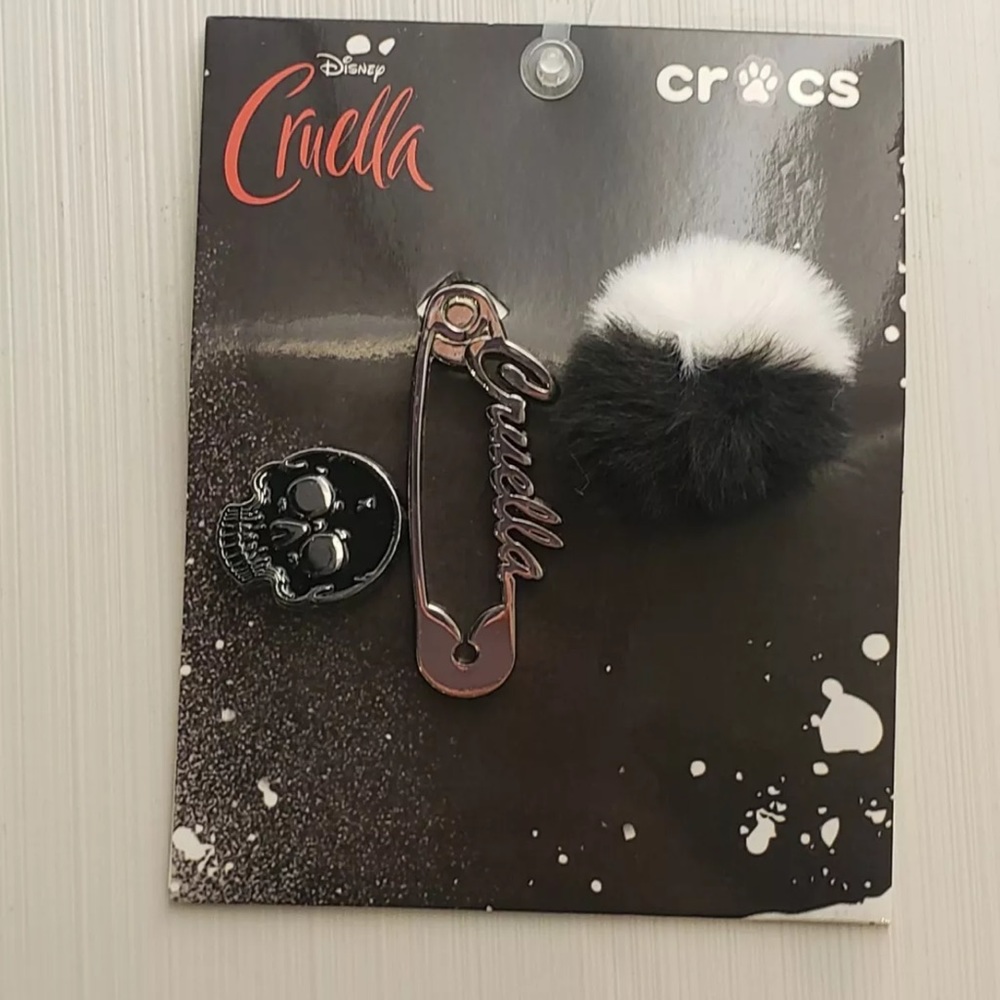 Cruella Disney Crocs pins